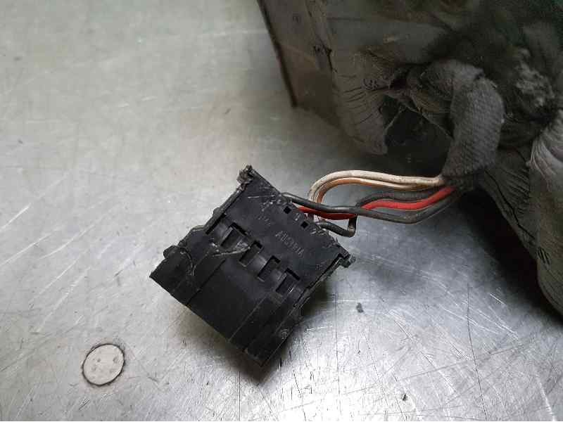 Recambio de retrovisor izquierdo para audi a4 berlina (b5) 1.9 tdi referencia OEM IAM  5 CABLES ELECTRICO