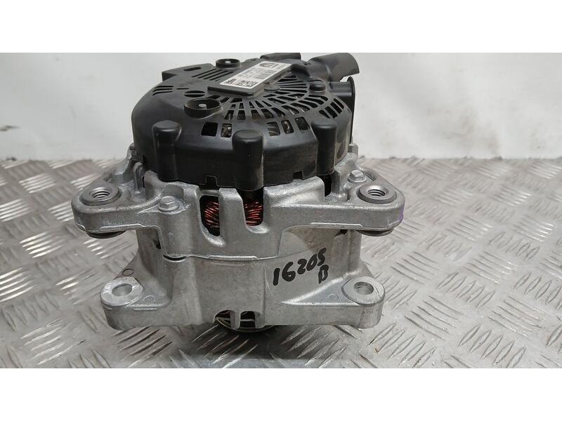 Recambio de alternador para peugeot 308 style referencia OEM IAM 9835688980 VALEO 2740557F