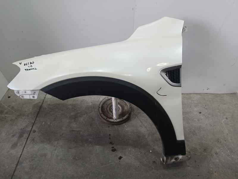 Recambio de aleta delantera izquierda para chevrolet captiva 2.0 vcdi lt referencia OEM IAM 96624392  TOCADA