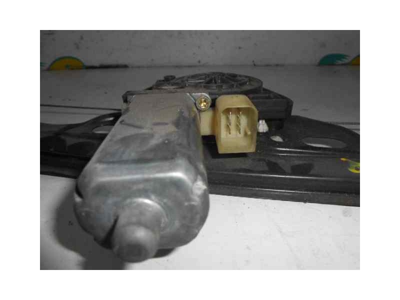 Recambio de elevalunas trasero izquierdo para mercedes-benz clase c (w203) berlina 2.2 cdi cat referencia OEM IAM   ELECTRICO