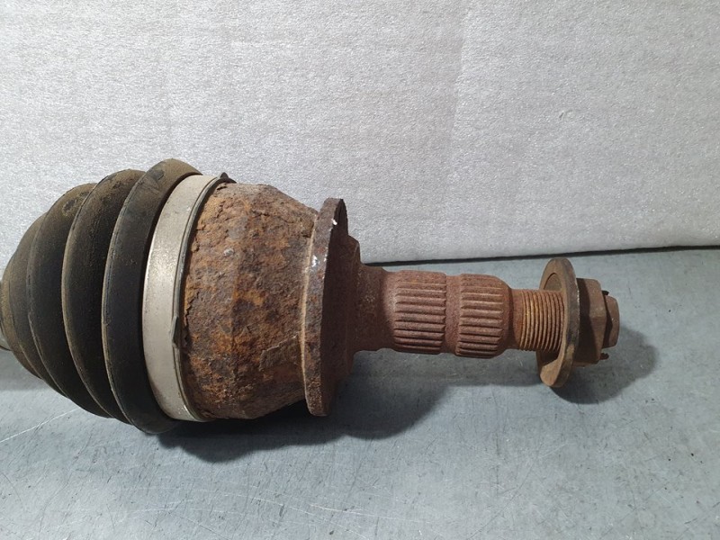 Recambio de transmision delantera izquierda para opel astra j sports tourer cosmo referencia OEM IAM 13335135 10239817 