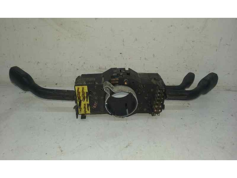 Recambio de mando luces y limpia para audi 80 avant básico avant referencia OEM IAM 8D9953503  