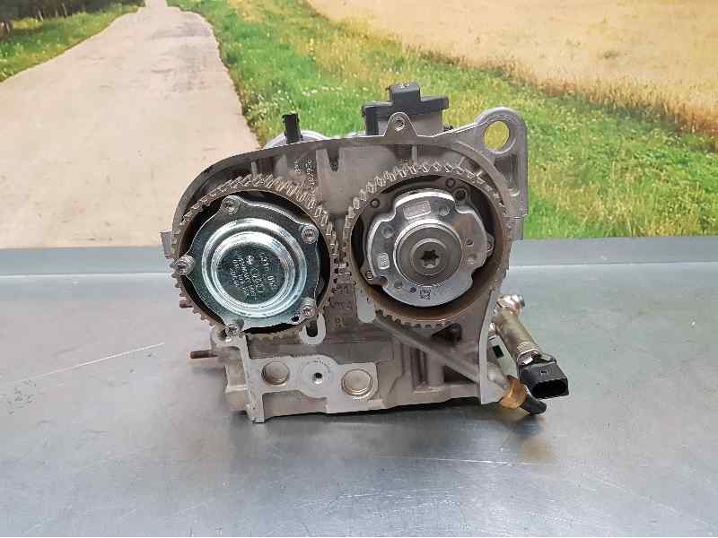 Recambio de culata para volkswagen polo 1.0 tsi referencia OEM IAM 04C063AB  