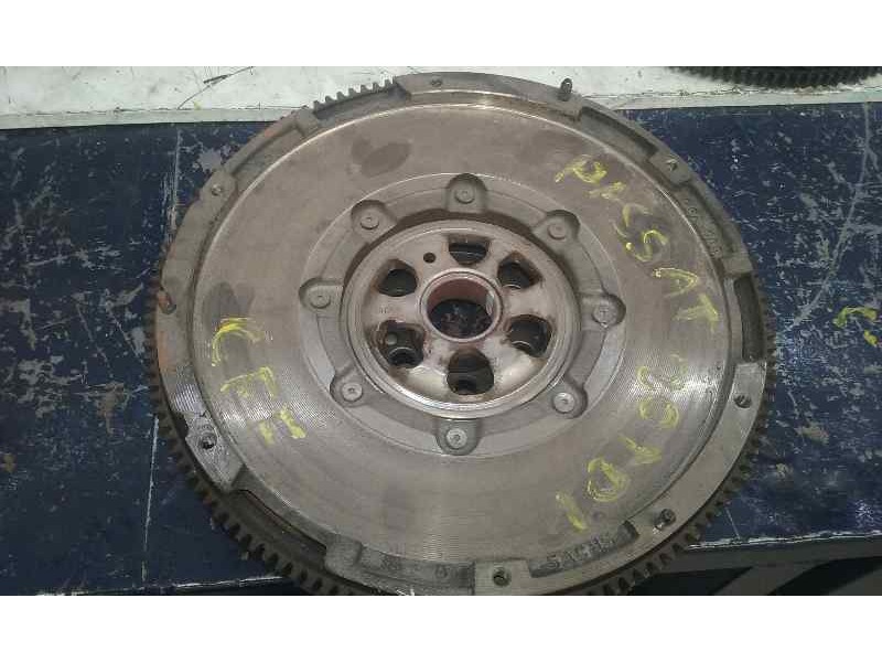 Recambio de volante motor para volkswagen passat lim. (362) 2.0 tdi referencia OEM IAM 062294001103 03L105266CC SACHS