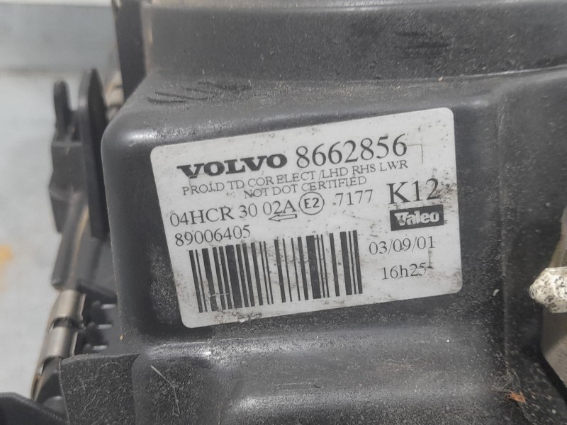 Recambio de faro derecho para volvo s80 i (184) 2.4 referencia OEM IAM 8662856 89006405 VALEO