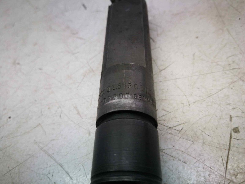 Recambio de inyector para seat ibiza (6l1) 1.9 sdi referencia OEM IAM 028130203F  