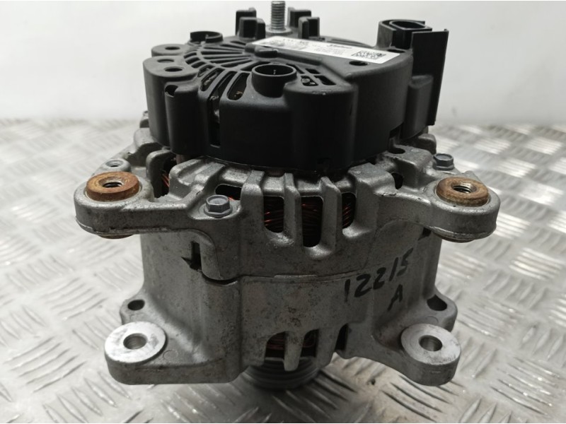 Recambio de alternador para seat arona style referencia OEM IAM 04L903021C 2716064D VALEO