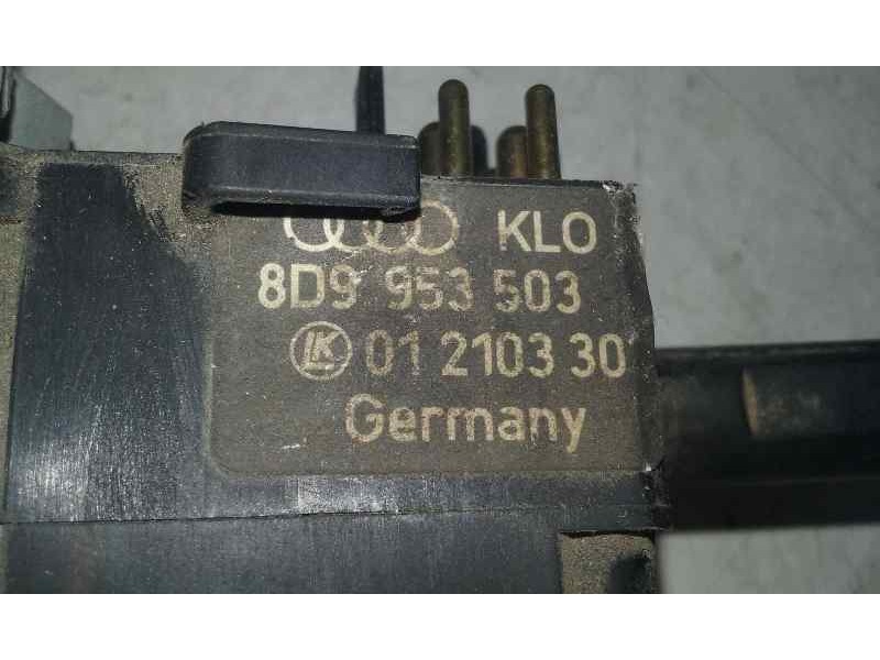 Recambio de mando luces y limpia para audi 80 avant básico avant referencia OEM IAM 8D9953503  