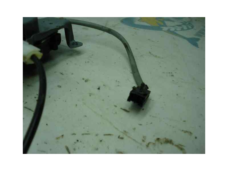 Recambio de elevalunas trasero derecho para nissan primera berlina (p11) slx referencia OEM IAM 400438B ELECTRICO ROCKWELL