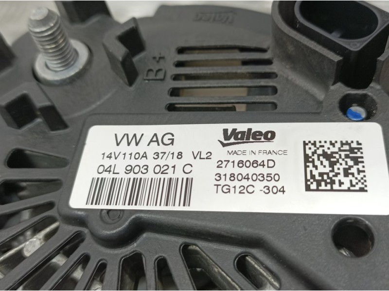 Recambio de alternador para seat arona style referencia OEM IAM 04L903021C 2716064D VALEO