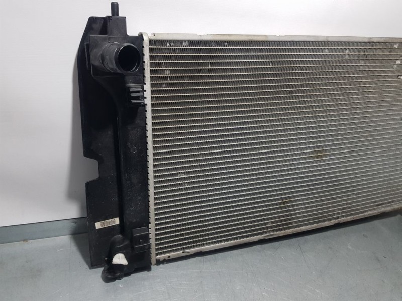 Recambio de radiador agua para toyota corolla (e12) 1.6 sol berlina 3/5 referencia OEM IAM 4221726223  DENSO