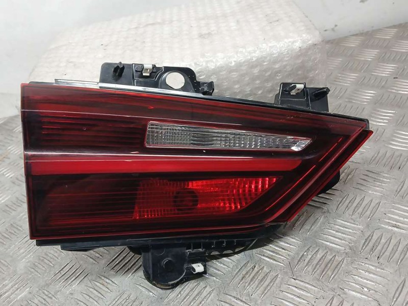 Recambio de piloto trasero izquierdo para bmw x2 (f39) sdrive18d referencia OEM IAM F03689100A H7988115902 INTERIOR