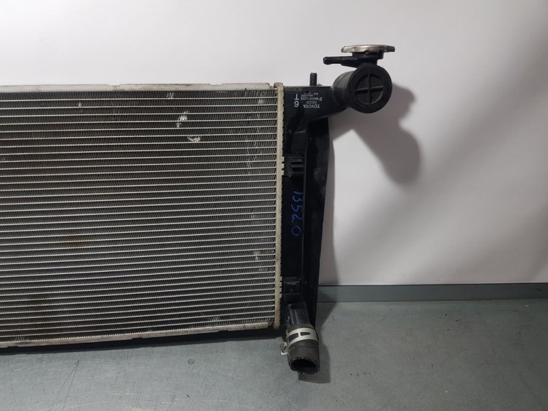 Recambio de radiador agua para toyota corolla (e12) 1.6 sol berlina 3/5 referencia OEM IAM 4221726223  DENSO