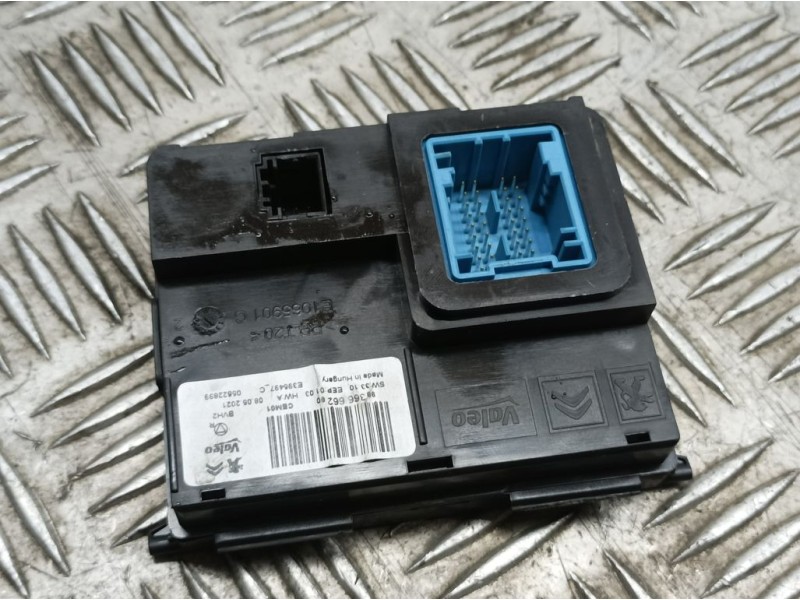 Recambio de modulo electronico para peugeot 3008 allure referencia OEM IAM 9836666280 05622899 VALEO