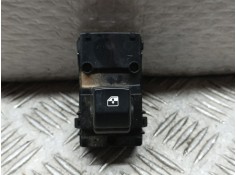 MANDO ELEVALUNAS DELANTERO DERECHO 93575J7000 