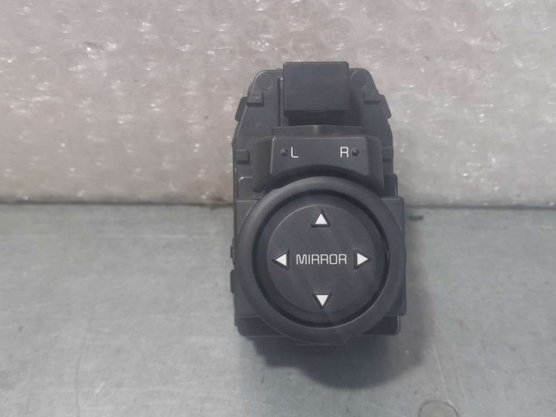 Recambio de mando retrovisor para kia rio (yb) attract referencia OEM IAM 93530H8200  