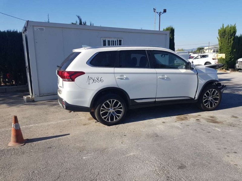 mitsubishi outlander (gf0) del año 2017