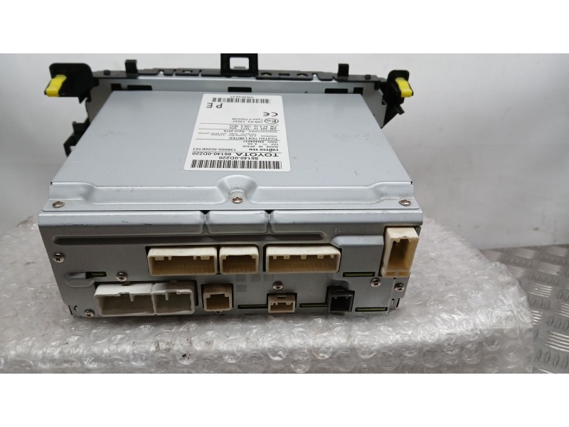 Recambio de sistema navegacion gps para toyota yaris (_p13_) 1.5 hybrid (nhp130_) referencia OEM IAM 861400D220 FUJITSU 861400D2
