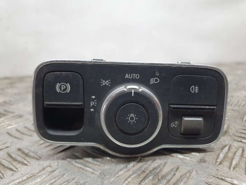 Recambio de mando luces para mercedes-benz clase cla (bm 118) shooting brake cla 200 (118.687) referencia OEM IAM A2479052902  
