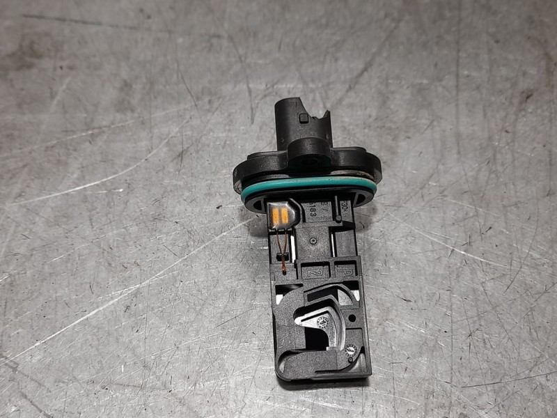 Recambio de caudalimetro para opel astra j lim. expression referencia OEM IAM 13301682 0280218268 BOSCH