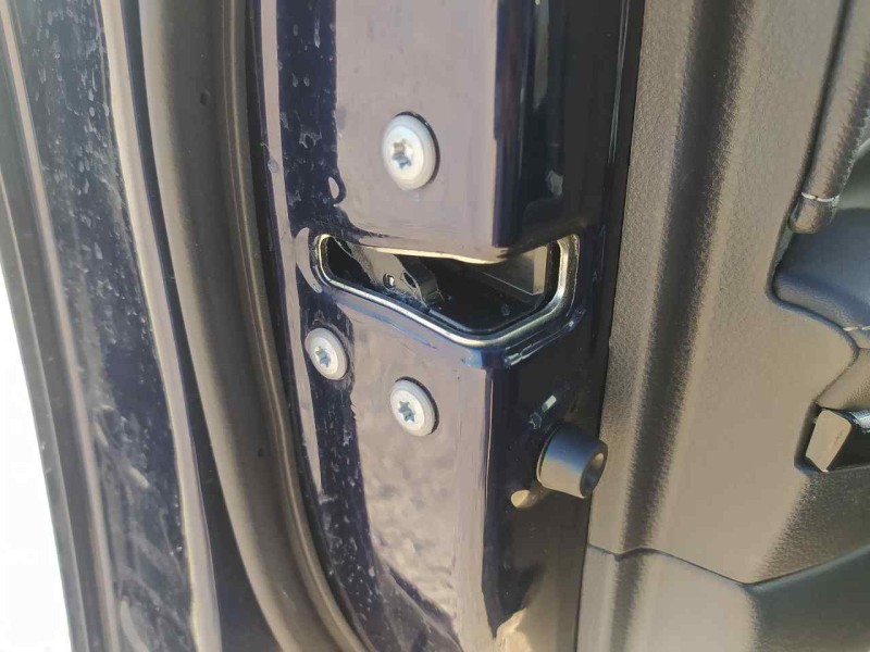 Recambio de cerradura puerta delantera izquierda para toyota corolla (e21) hybrid stile referencia OEM IAM 6904002491  