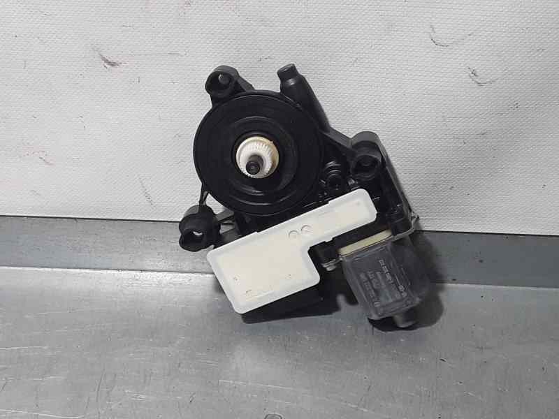 Recambio de motor elevalunas trasero izquierdo para seat arona style referencia OEM IAM   5 PINS