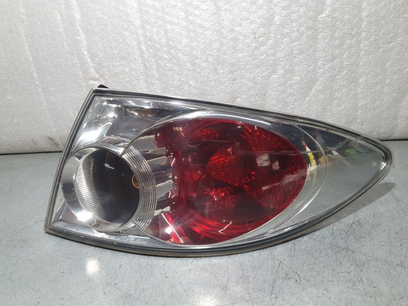 Recambio de piloto trasero derecho para mazda 6 berlina (gg) 2.0 crtd 120 active (4-ptas.) referencia OEM IAM 22061971  EXTERIOR