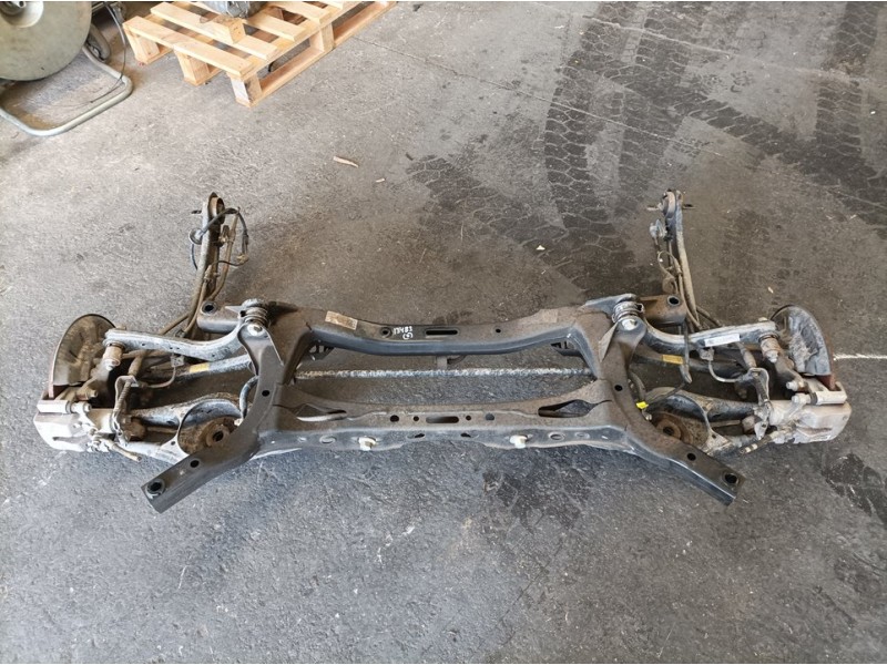 Recambio de puente trasero para kia ceed drive referencia OEM IAM 55410G4AA0 2001300150A DISCOS 5 TORN C/ABS