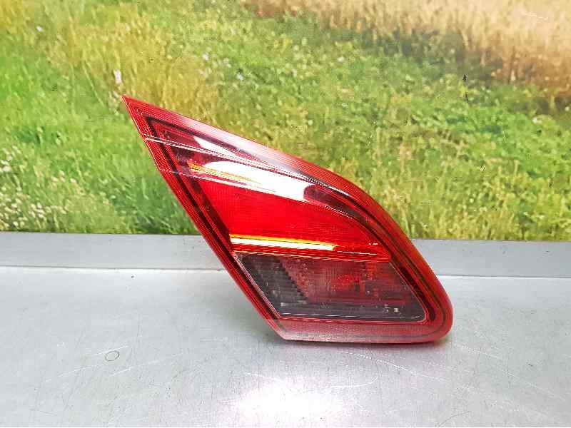 Recambio de piloto trasero izquierdo para opel corsa e expression referencia OEM IAM 13428451 SUCIO POR DENTRO INTERIOR