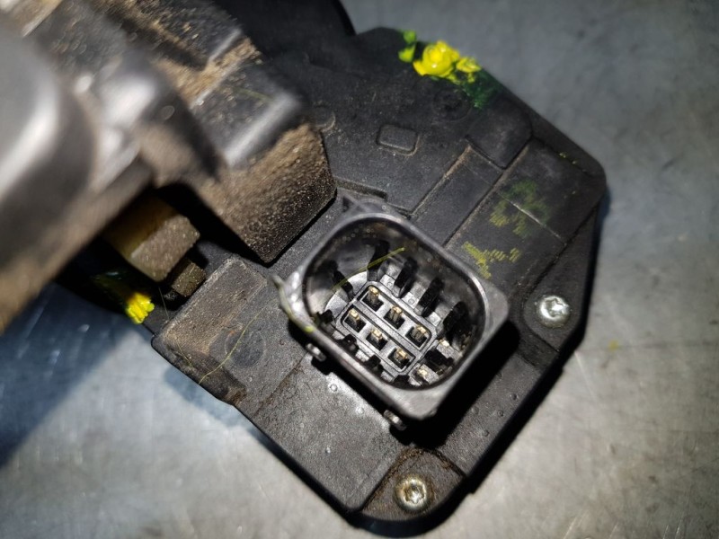 Recambio de cerradura puerta trasera derecha para chevrolet captiva 2.0 vcdi lt referencia OEM IAM 96624176  6 PINS