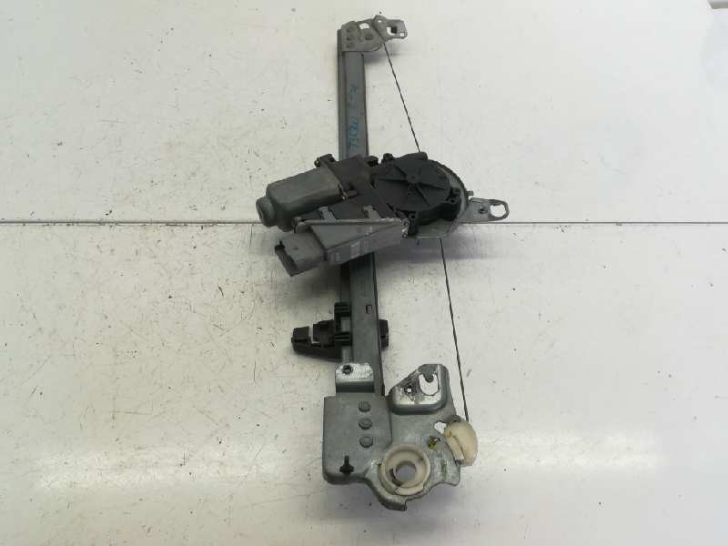 Recambio de elevalunas delantero izquierdo para citroën c3 1.4 collection referencia OEM IAM  6 PINS ELECTRICO