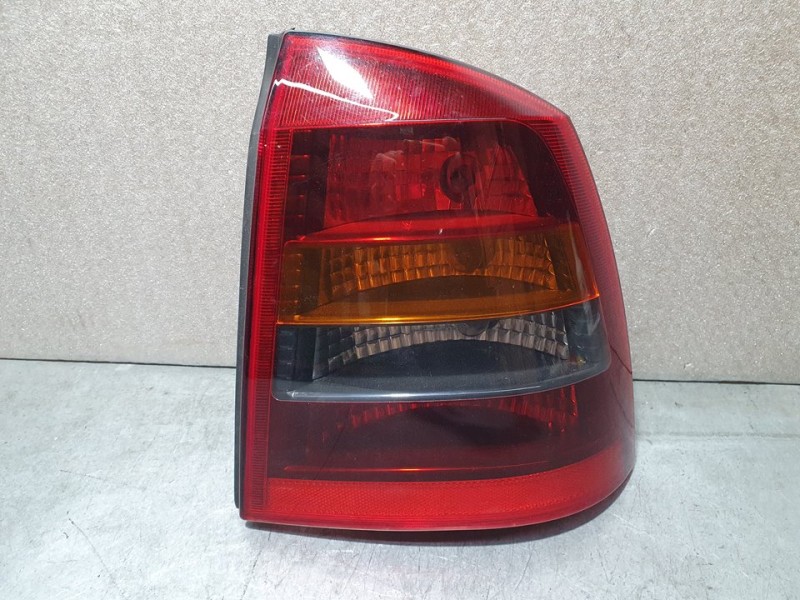 Recambio de piloto trasero derecho para opel astra g coupé 1.8 16v referencia OEM IAM SIN REF  