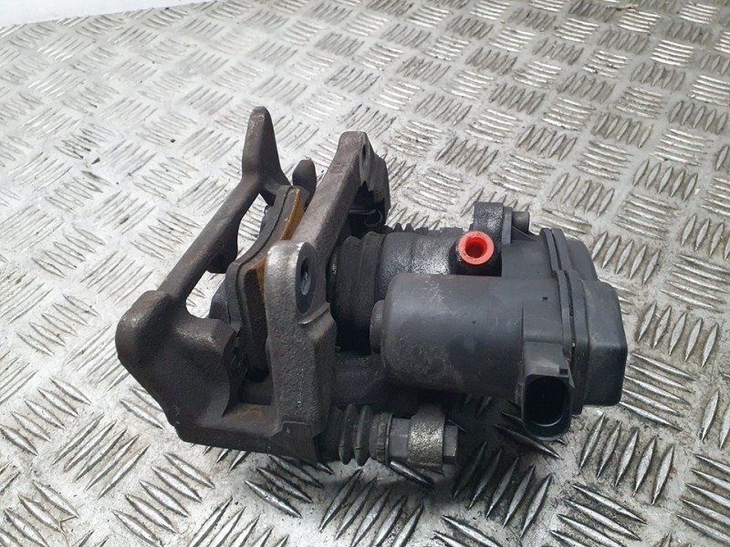 Recambio de pinza freno trasera derecha para audi q5 (8r) 2.0 tdi s line edition quattro (140kw) referencia OEM IAM SIN REF  TRW