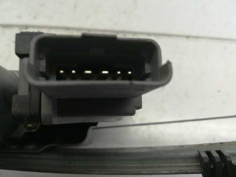 Recambio de elevalunas delantero izquierdo para citroën c3 1.4 collection referencia OEM IAM  6 PINS ELECTRICO