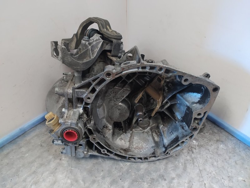 Recambio de caja cambios para peugeot 807 st port aventura referencia OEM IAM 20LM06 0358542 5VELOCIDADES