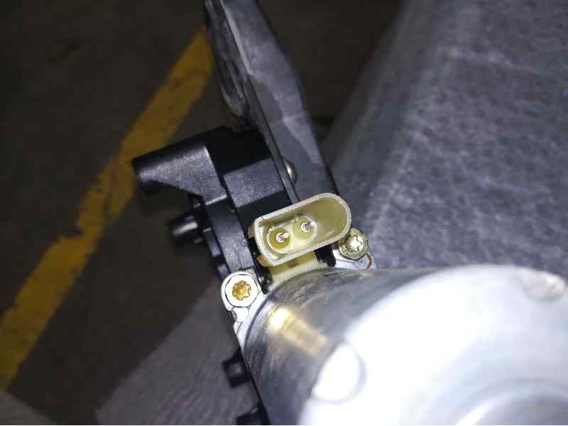 Recambio de elevalunas trasero derecho para ford mondeo berlina (gd) referencia OEM IAM 0130821793 2 PINS ELECTRICO 