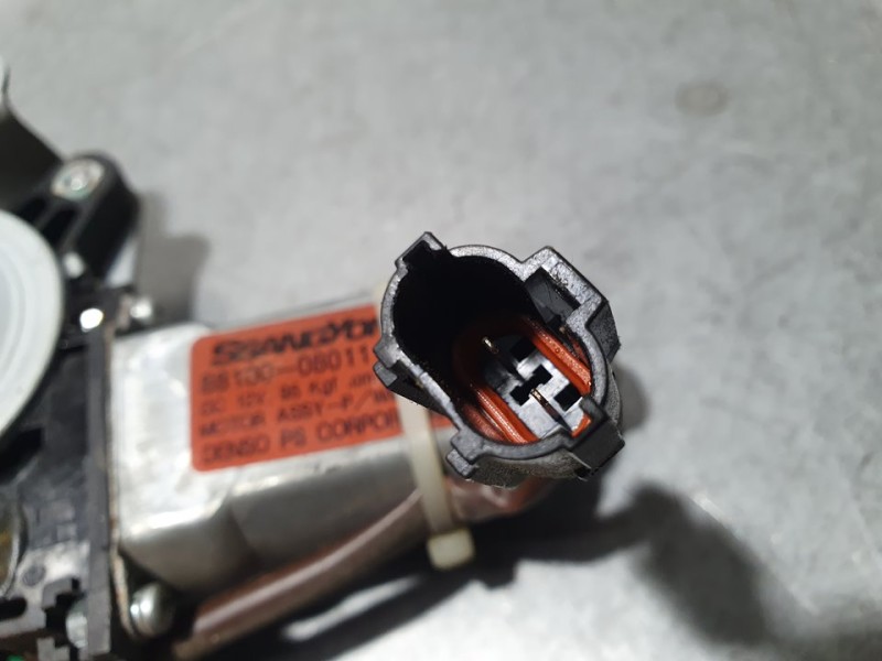 Recambio de elevalunas delantero derecho para ssangyong rexton 270 xvt limited referencia OEM IAM SIN REF  ELECTRICO 2 PINES