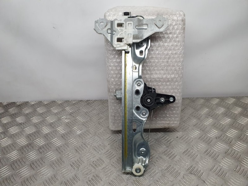 Recambio de elevalunas trasero derecho para nissan pulsar (c13) acenta referencia OEM IAM 827003ZL0A  ELECTRICO 2 PINES