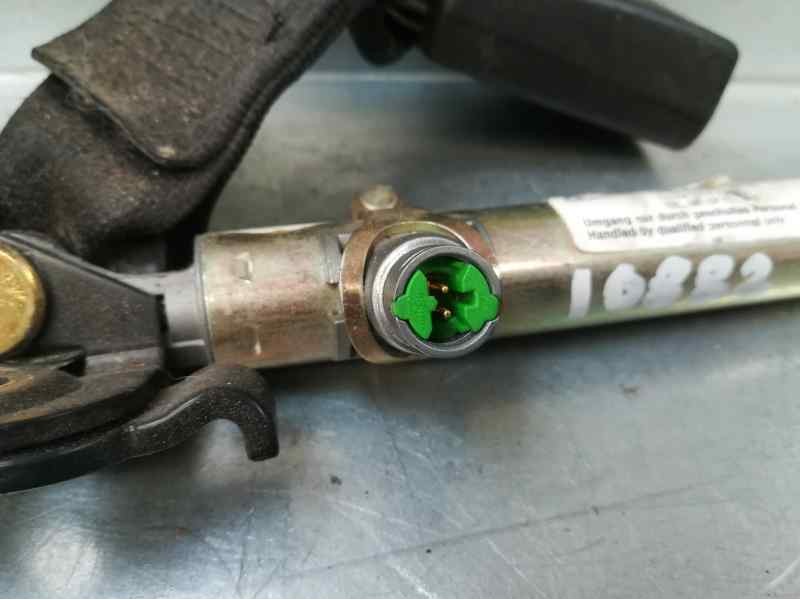 Recambio de pretensor airbag derecho para mercedes-benz clase c (w203) berlina 220 cdi (203.006) referencia OEM IAM 2038602069  