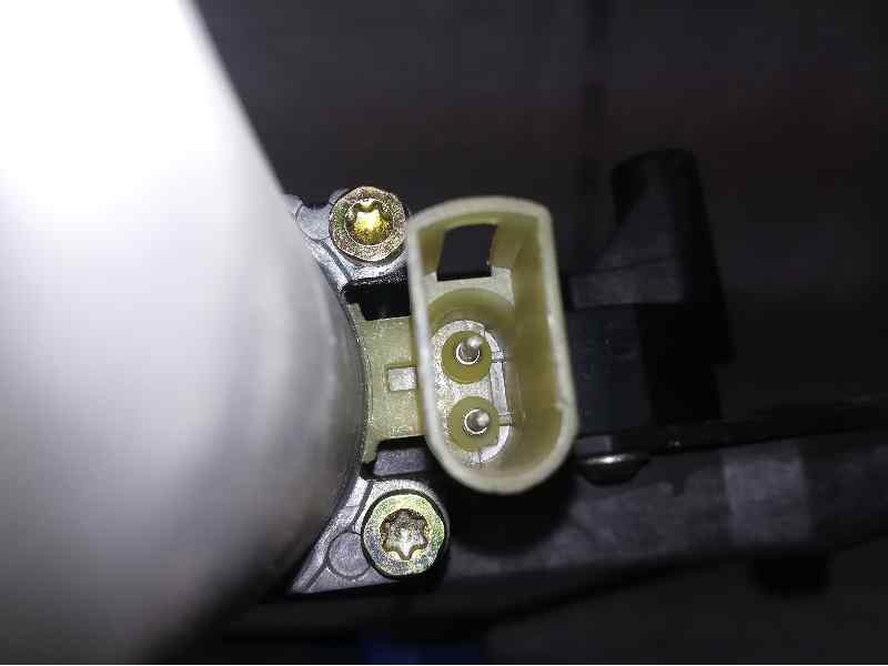 Recambio de elevalunas trasero derecho para ford mondeo berlina (gd) referencia OEM IAM 0130821793 2 PINS ELECTRICO 