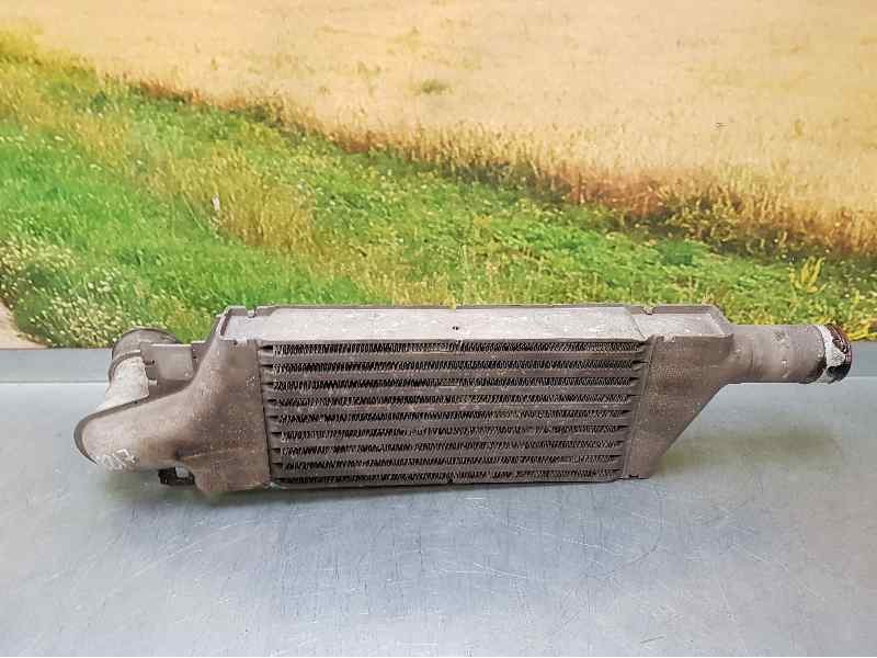 Recambio de intercooler para opel corsa c blue line referencia OEM IAM 24466787 93957 BEHR