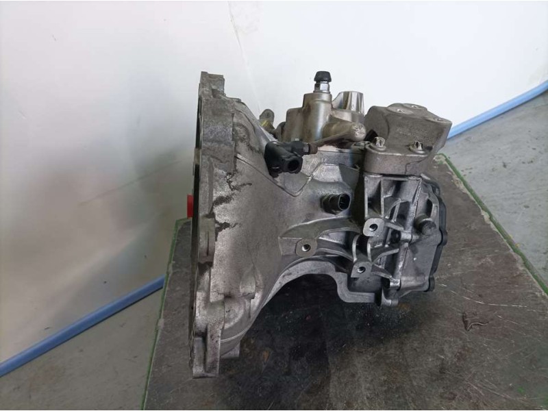 Recambio de caja cambios para opel corsa d cmon referencia OEM IAM 24578851 55565170 5VELOCIDADES