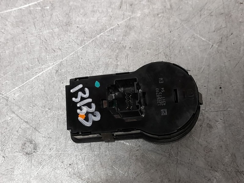 Recambio de mando luces para opel astra j lim. expression referencia OEM IAM 13268703  