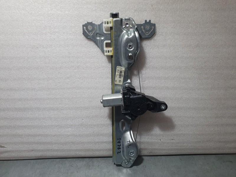 Recambio de elevalunas trasero izquierdo para nissan pulsar (c13) acenta referencia OEM IAM 827013ZL0A  ELECTRICO 2 PINES