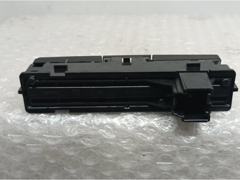 Recambio de warning para opel insignia berlina selective referencia OEM IAM 13324594  