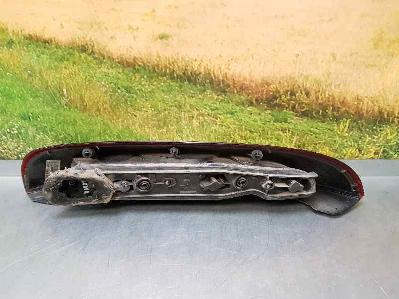 Recambio de piloto trasero derecho para opel corsa c blue line referencia OEM IAM 09114337 89302181 VALEO-TOCADO