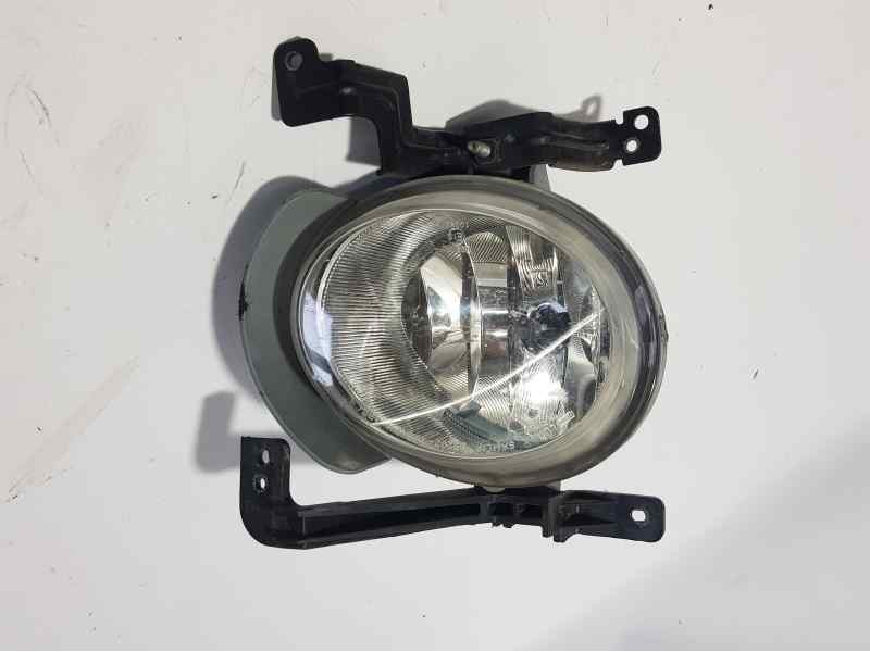 Recambio de faro antiniebla derecho para hyundai i20 comfort referencia OEM IAM 922021J000  