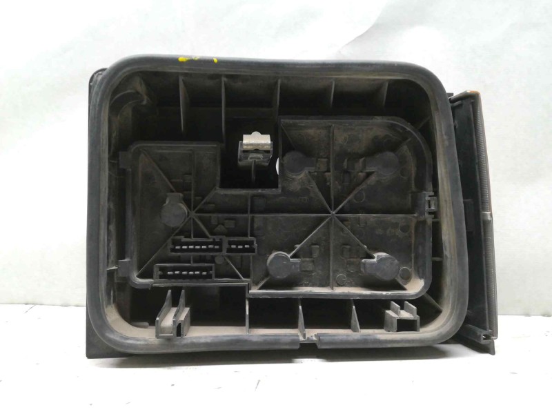 Recambio de piloto trasero izquierdo para citroën bx berlina referencia OEM IAM   TOCADO