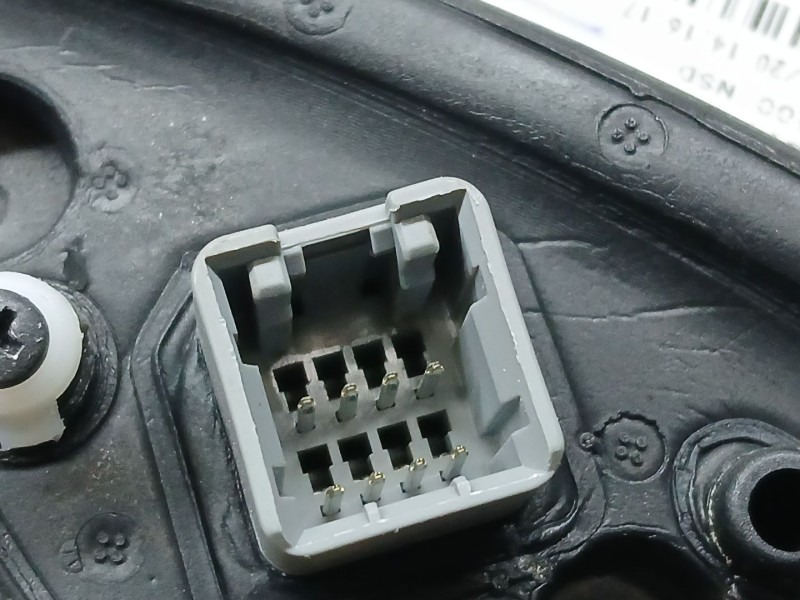 Recambio de retrovisor izquierdo para mg zs suv (azs1) 1.5 vti referencia OEM IAM 10488200NSD ELECTRICO 8 PINS 