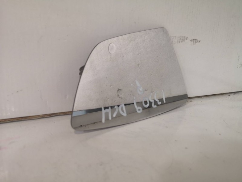 Recambio de cristal retrovisor derecho para seat ibiza (kj1) referencia OEM IAM 5F0857522A  